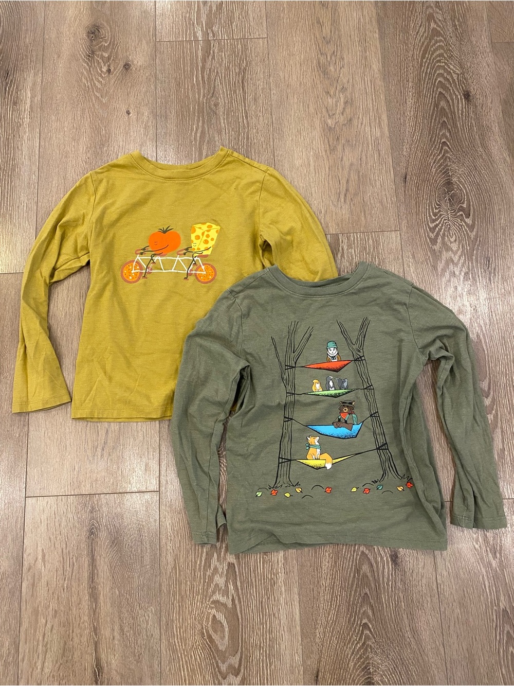Cat & Jack graphic Long Sleeve Shirts (set of 2)
